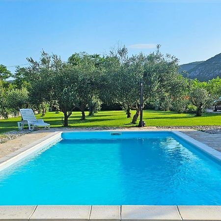 Holiday Home Natura With Private Pool Мостар Екстер'єр фото